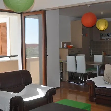 Mozaik Apartman Podgoriçe