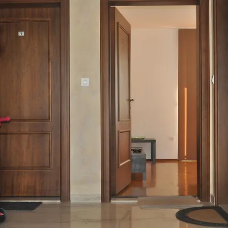 Mozaik Apartman Podgoriçe