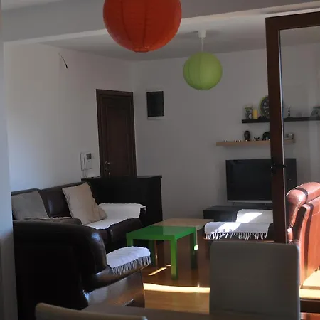 Daire Mozaik Apartman Podgoriçe